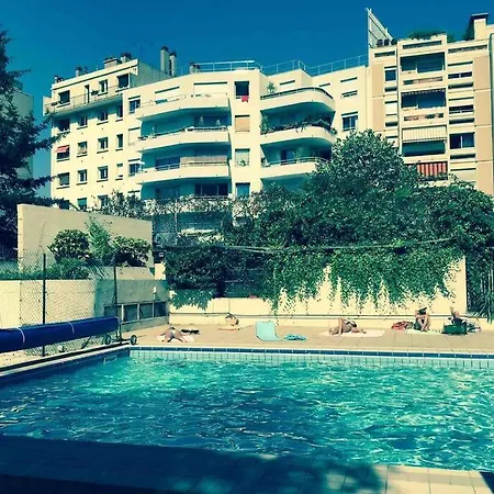 Montmartre With A View And Swimming Pool Access Paris